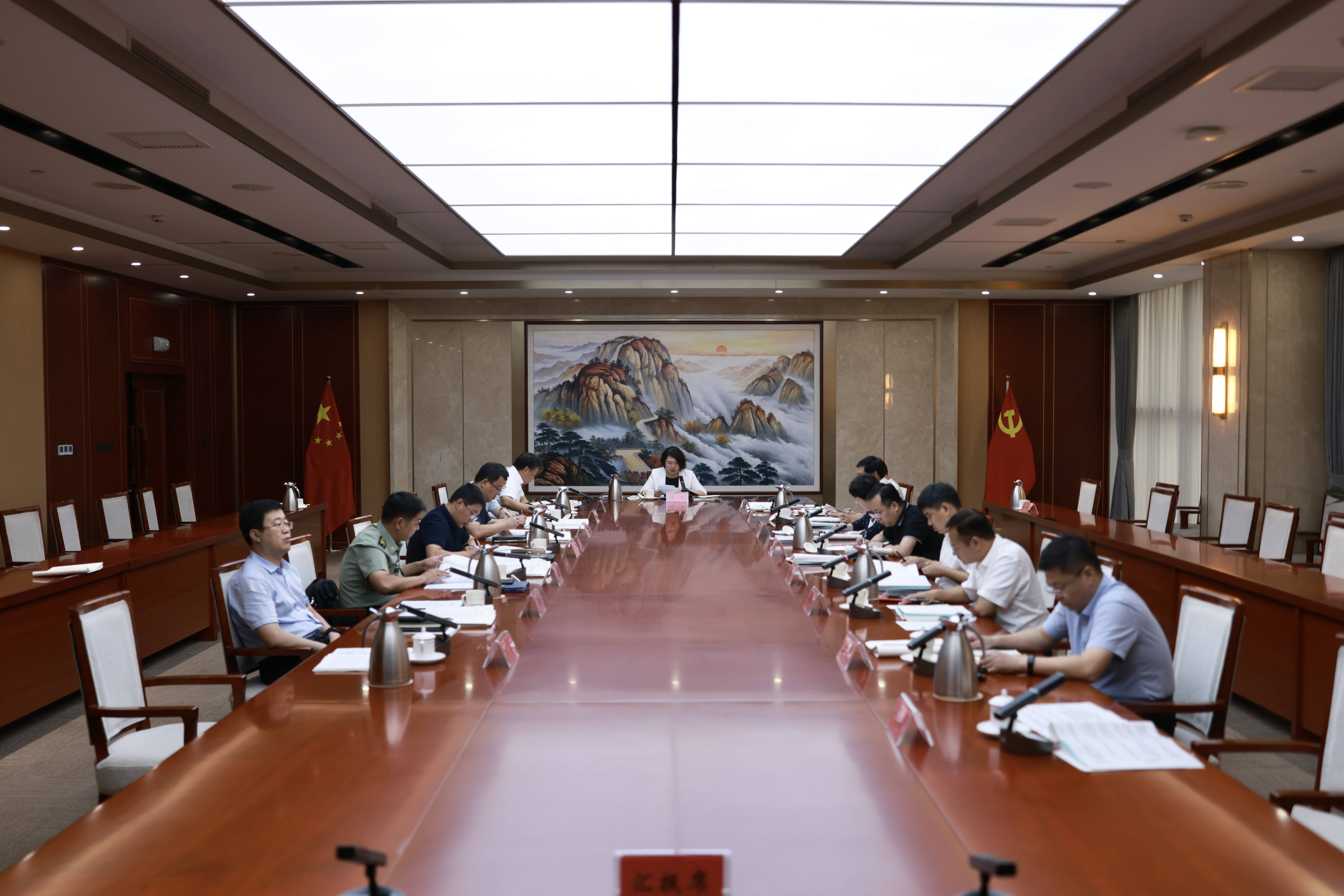 区委理论学习中心组进行2023年第9次集体学习